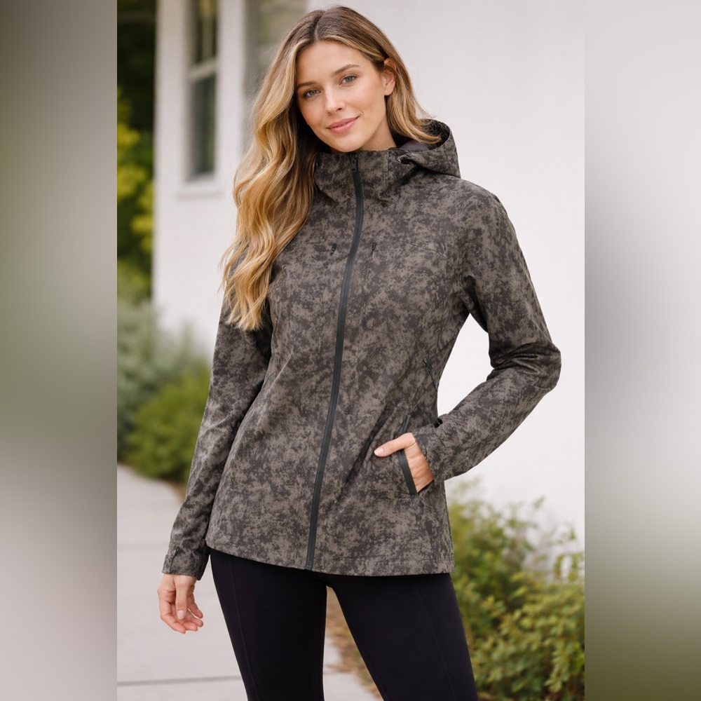 Lululemon Break a Trail Waterproof Jacket Summer Shade Camo Size 8